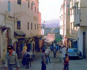 Eine Straße in Fes