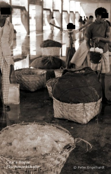 Fisch ist in Bangladesch sehr wichtige Nahrungsquelle und Cox‘s Bazar gilt als bedeutender Fischereihafen.
