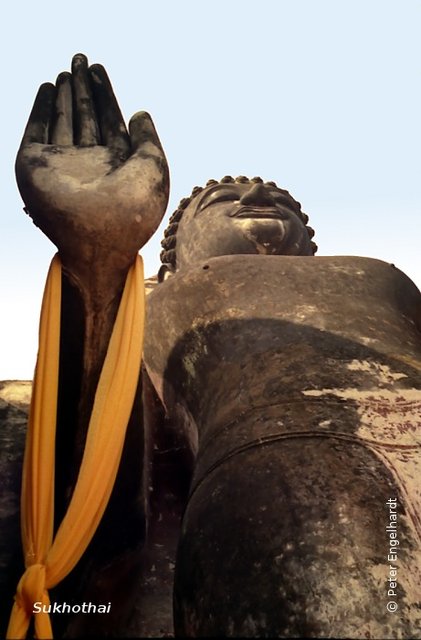 Sukhothai Buddhastatue